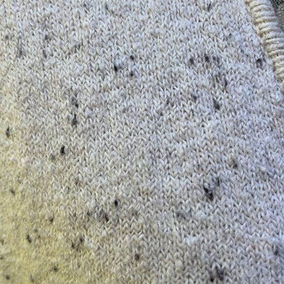 STARS ABOVE LONG SLEEVE V-NECK SWEATER. Size S - Picture 2 of 7